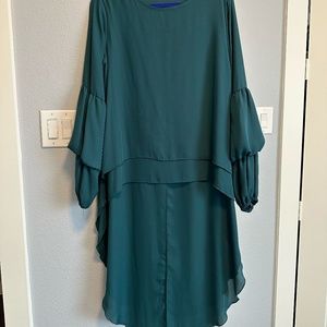 Unique High/Low Green/Teal Top (Size M)